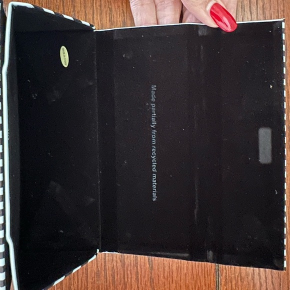Lulu Guinness Sunglasses Case LIKE NEW - Picture 3 of 3